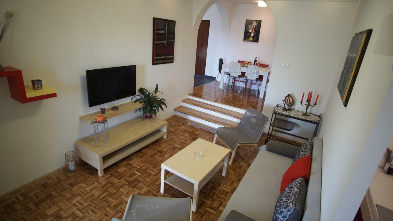 Apartmani Laura Trogir Exteriér fotografie