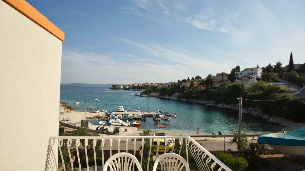 Apartmani Laura Trogir Exteriér fotografie