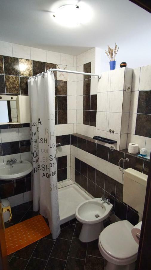 Apartmani Laura Trogir Exteriér fotografie