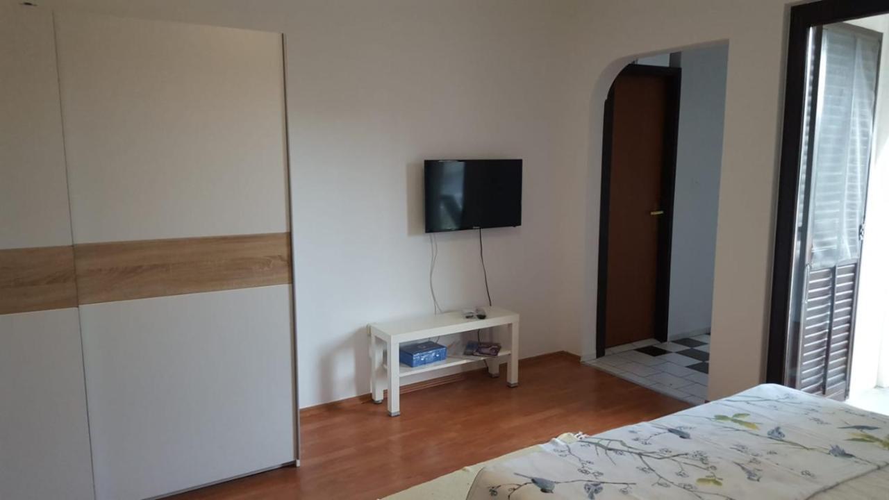 Apartmani Laura Trogir Exteriér fotografie