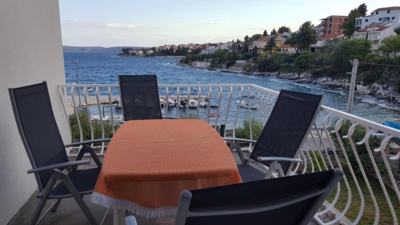 Apartmani Laura Trogir Exteriér fotografie